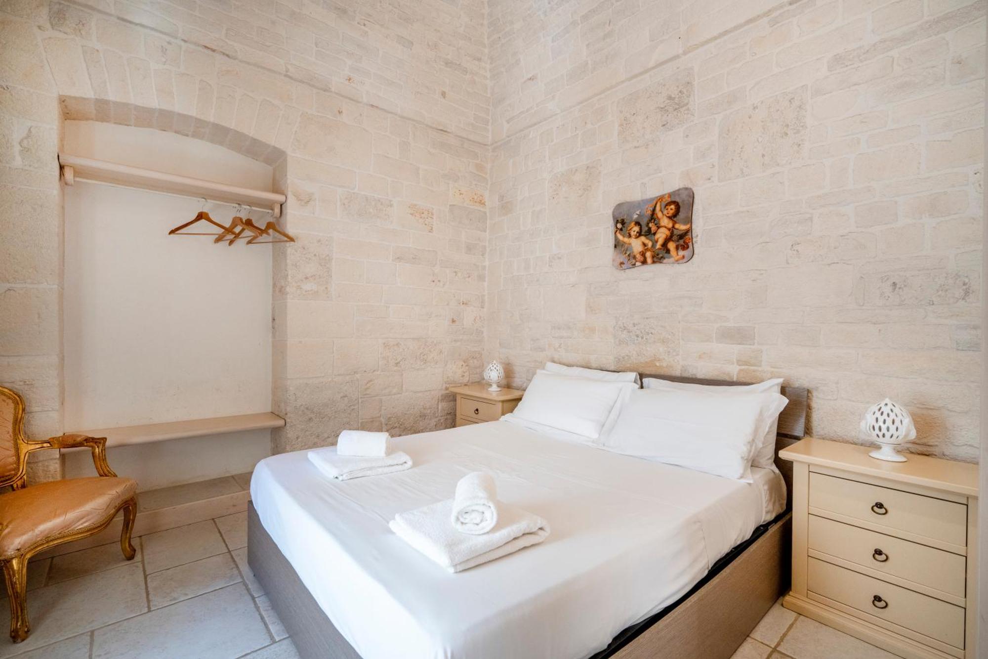 Trulli Contento - Rooms & Apartments Alberobello Chambre photo