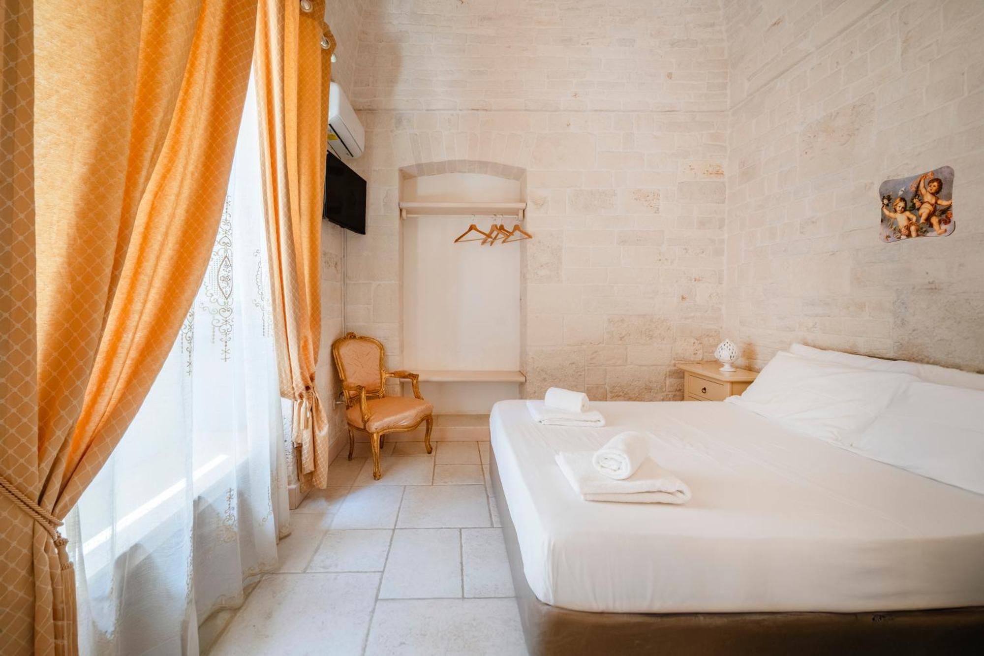 Trulli Contento - Rooms & Apartments Alberobello Chambre photo